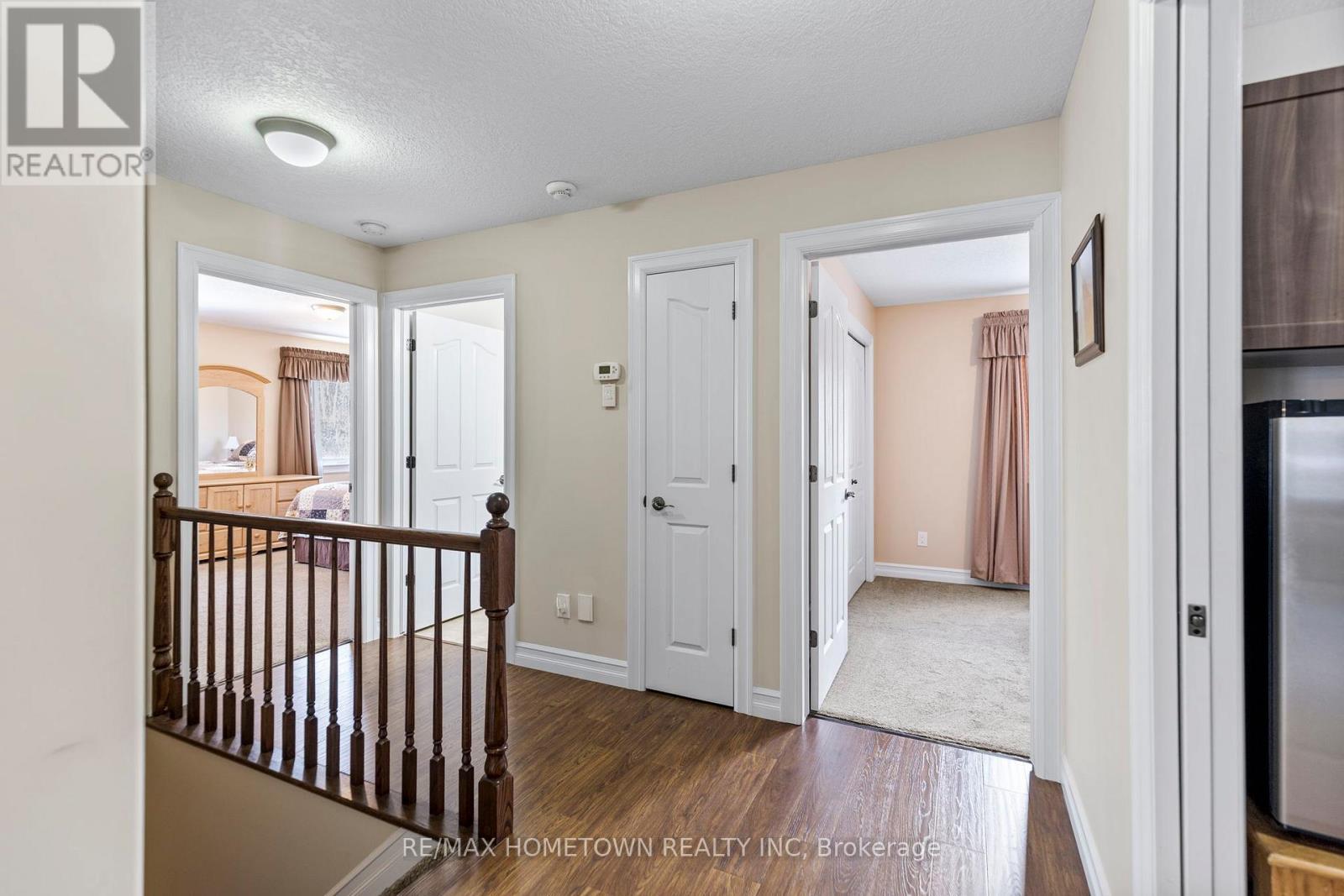 1124 MCCLURE CRESCENT - 23