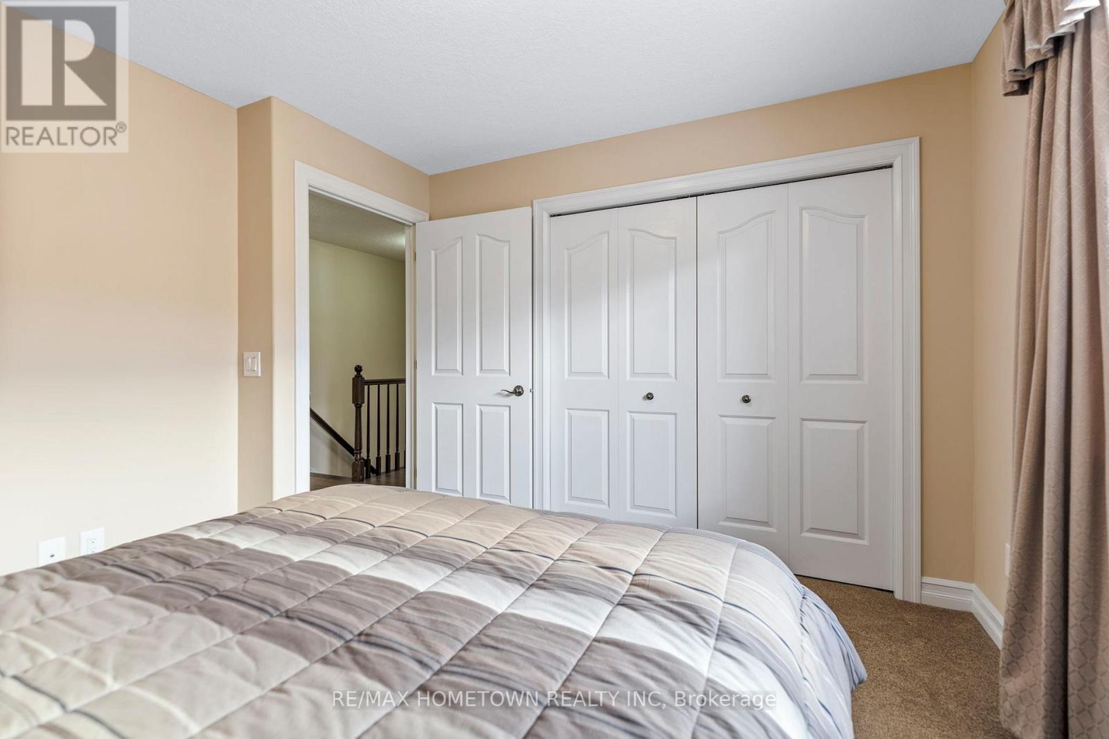 1124 MCCLURE CRESCENT - 31