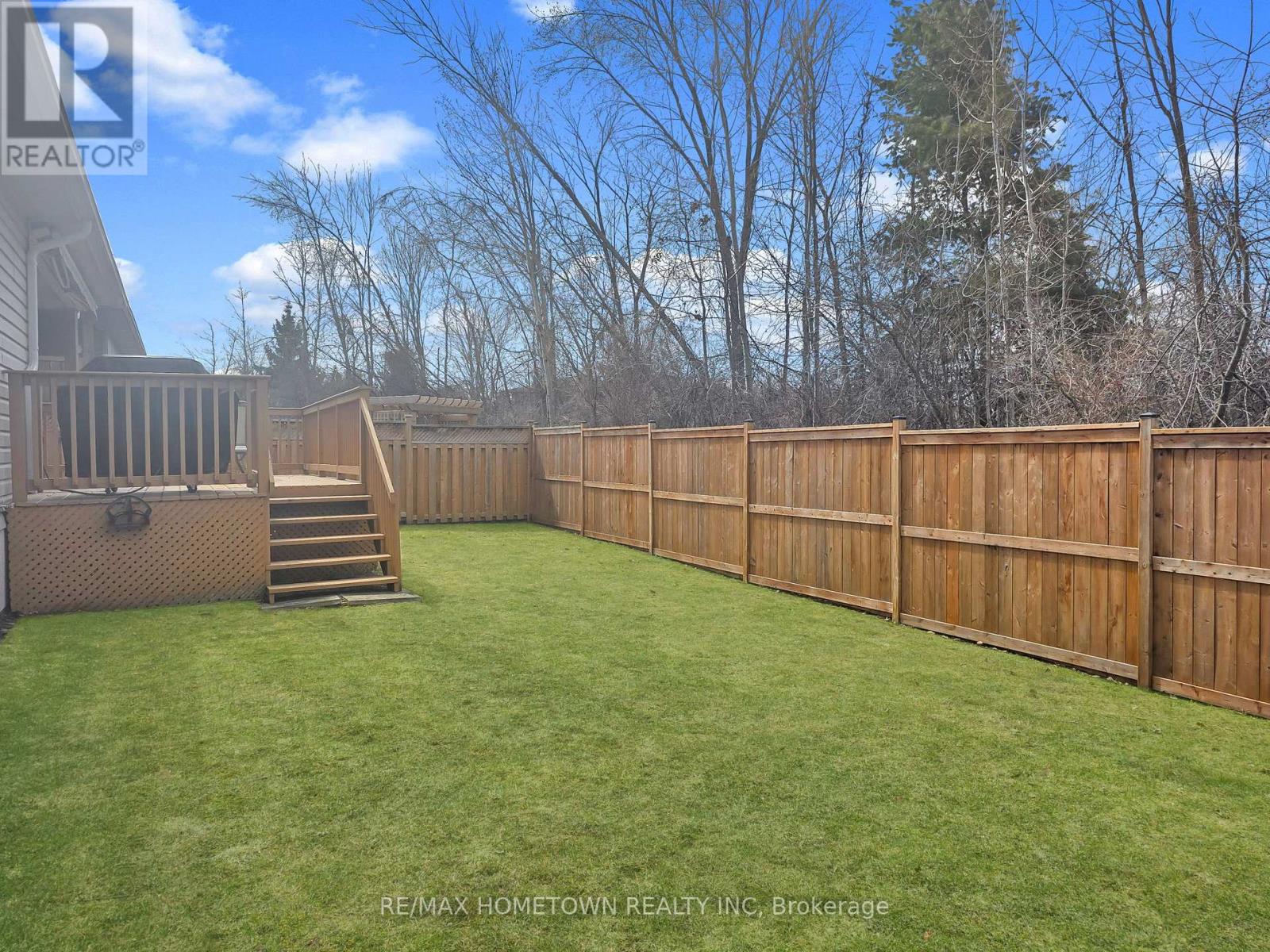 1124 MCCLURE CRESCENT - 45