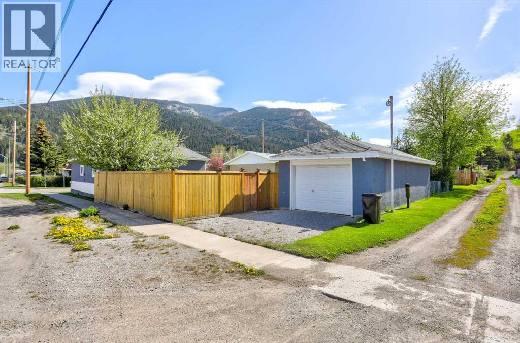 13302 17 Avenue - Image 2