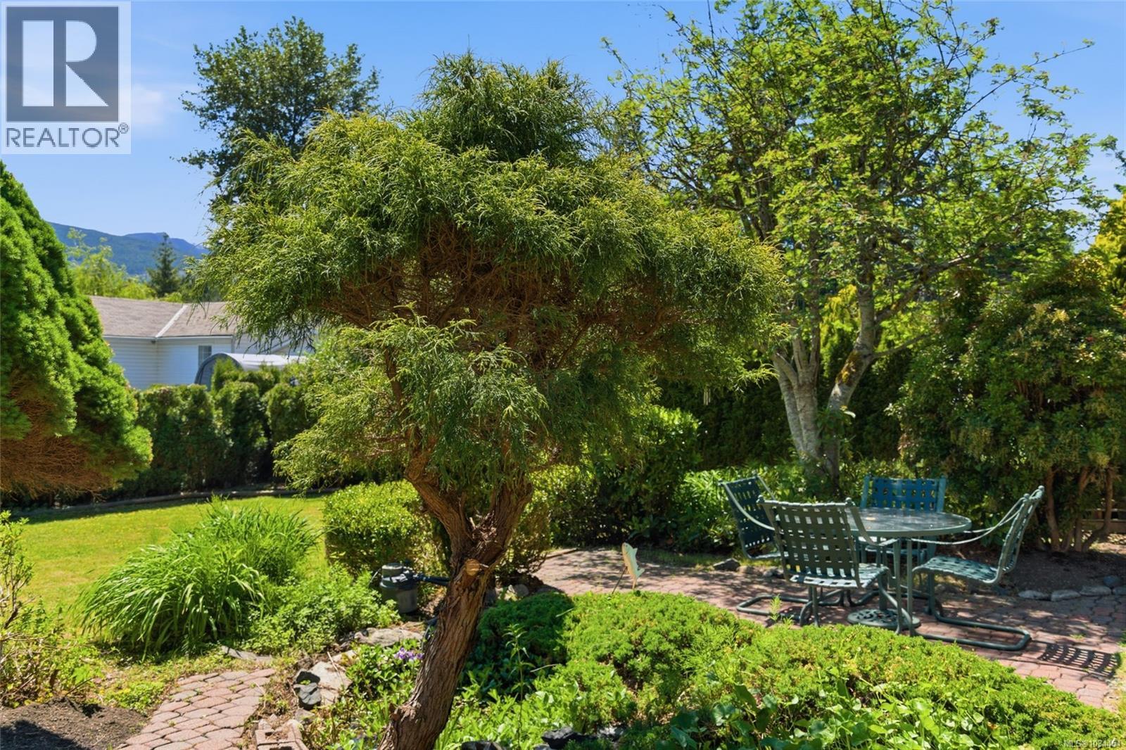 3538 Harris Cres - 45