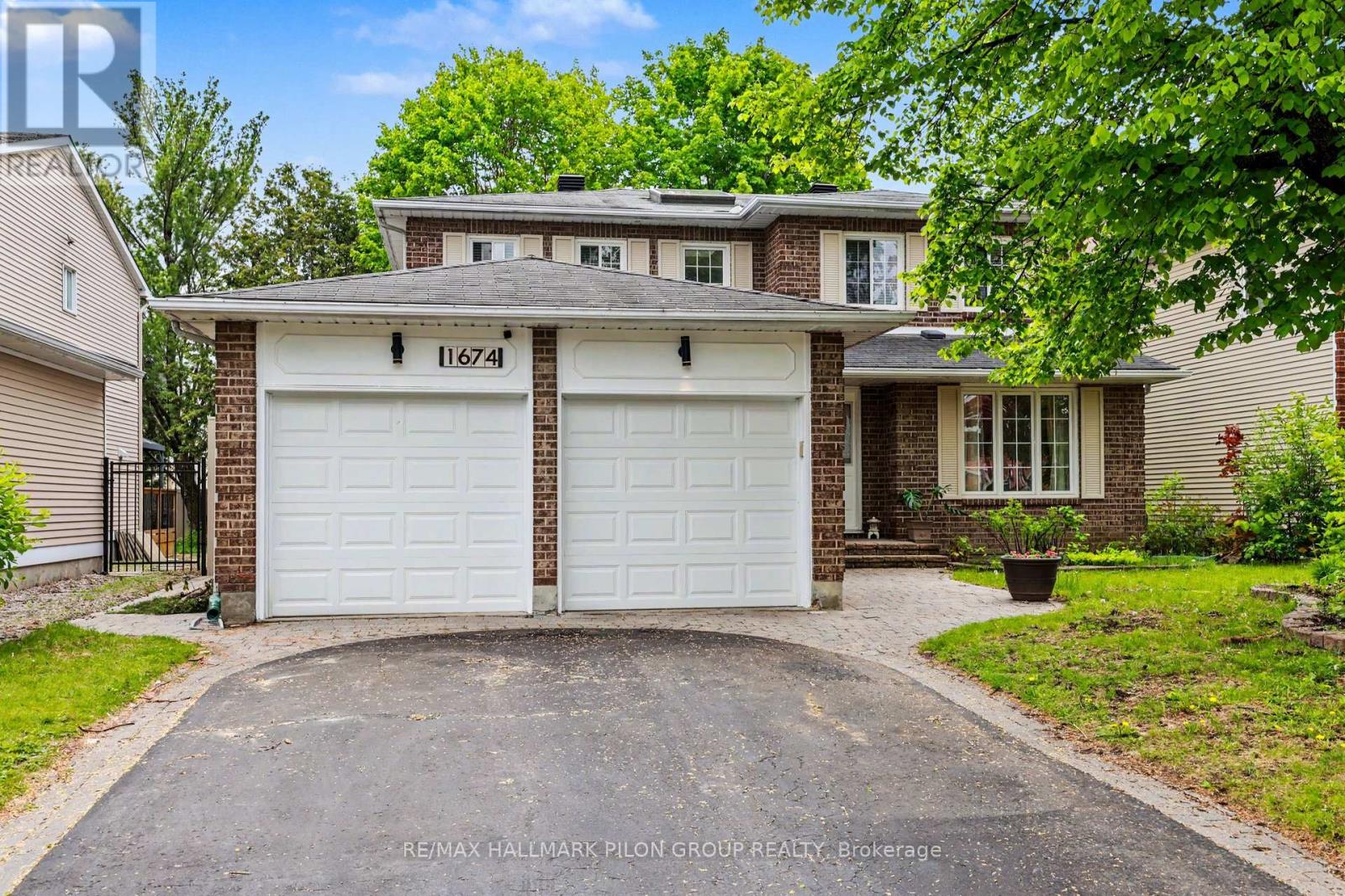 1674 SANSONNET STREET - 1