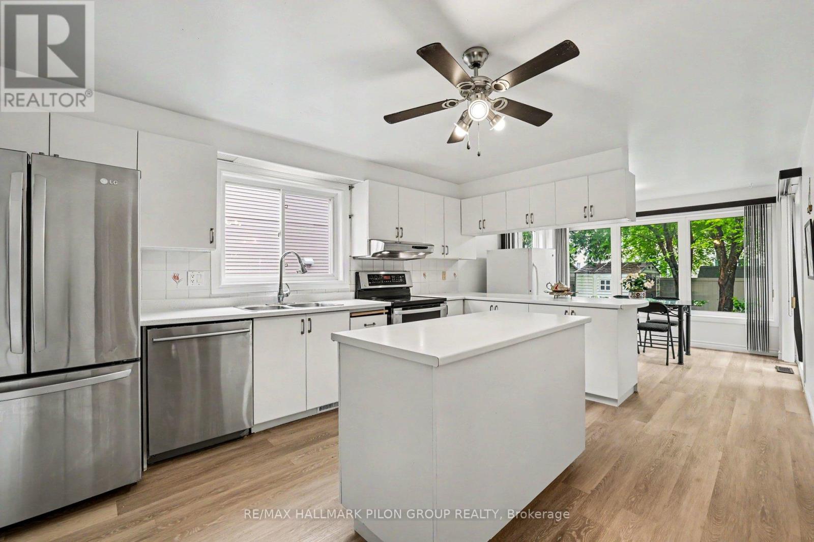 1674 SANSONNET STREET - 10