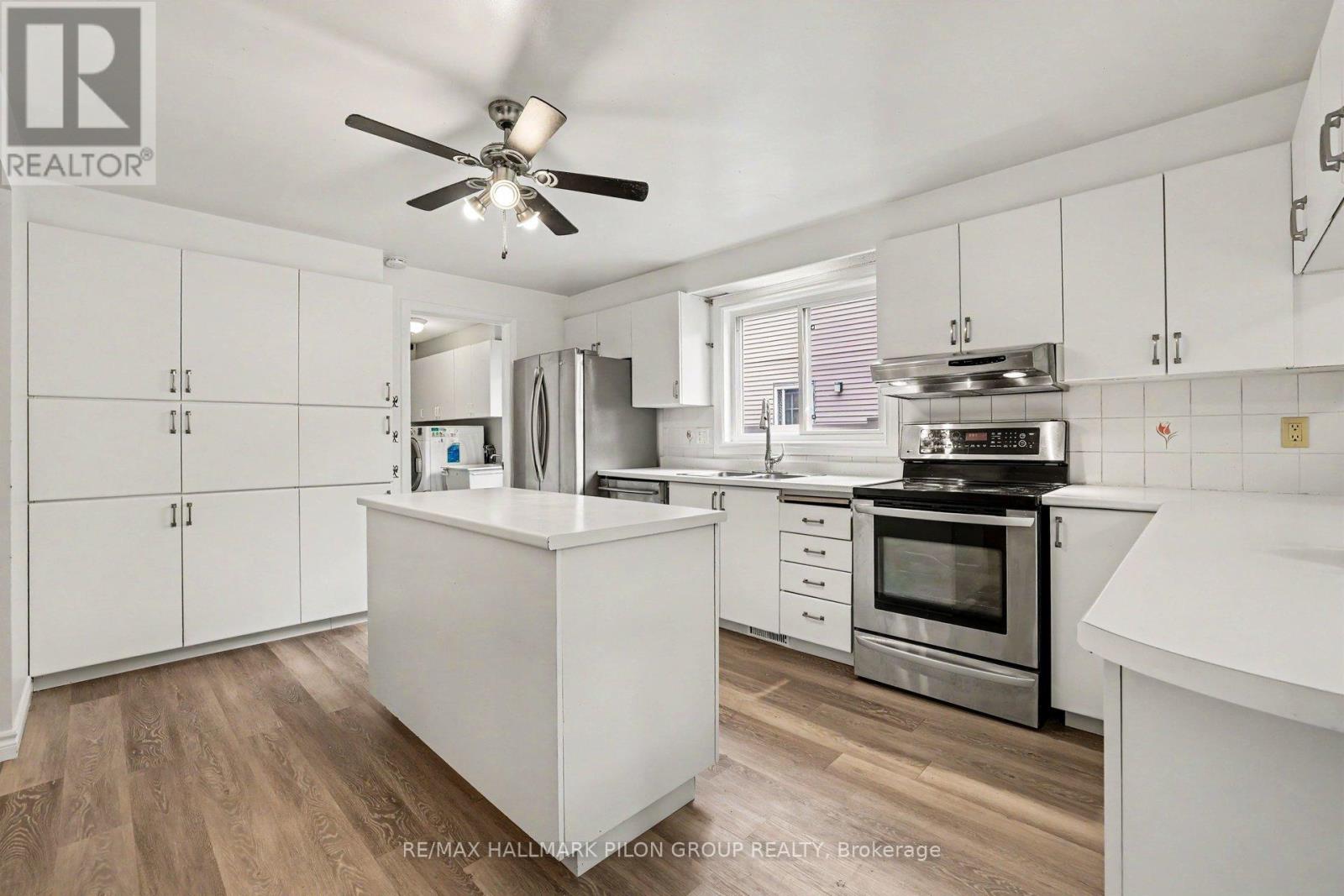 1674 SANSONNET STREET - 9
