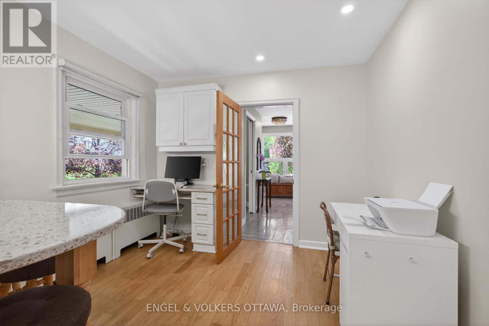 1396 MICMAC STREET - 13