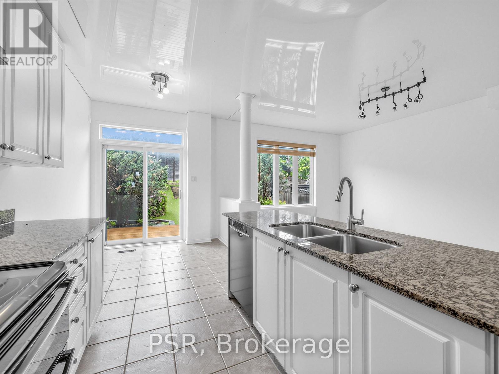 38 ENROUTES STREET - 6