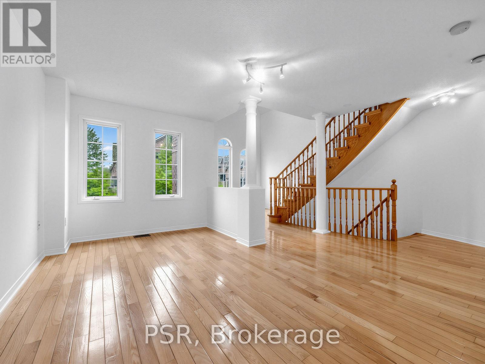 38 ENROUTES STREET - 8