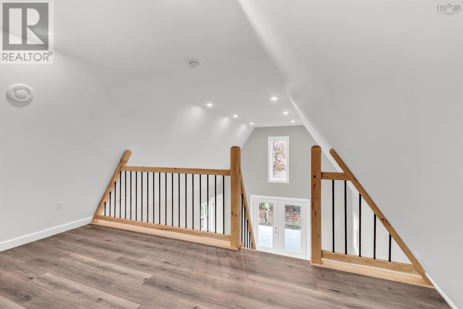 Property 19 of 37 of 111 Ski Martock Road