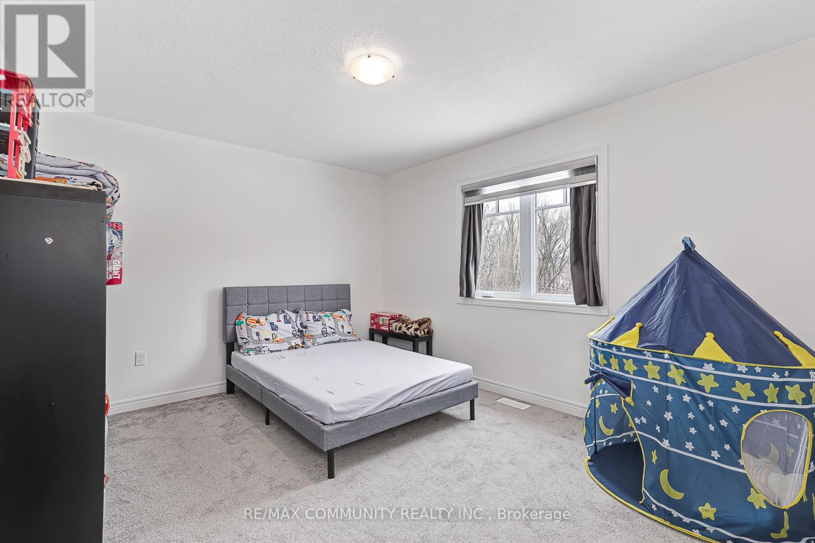 122 PLEWES DRIVE - 24