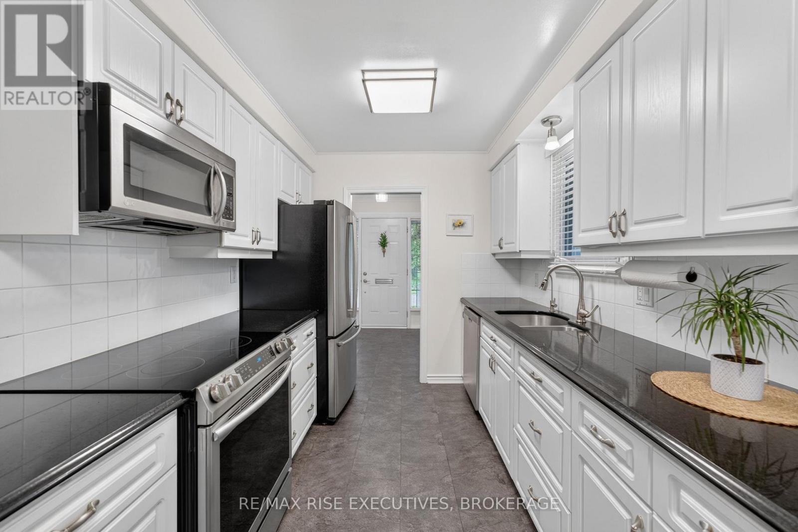 601 PIMLICO PLACE - 13