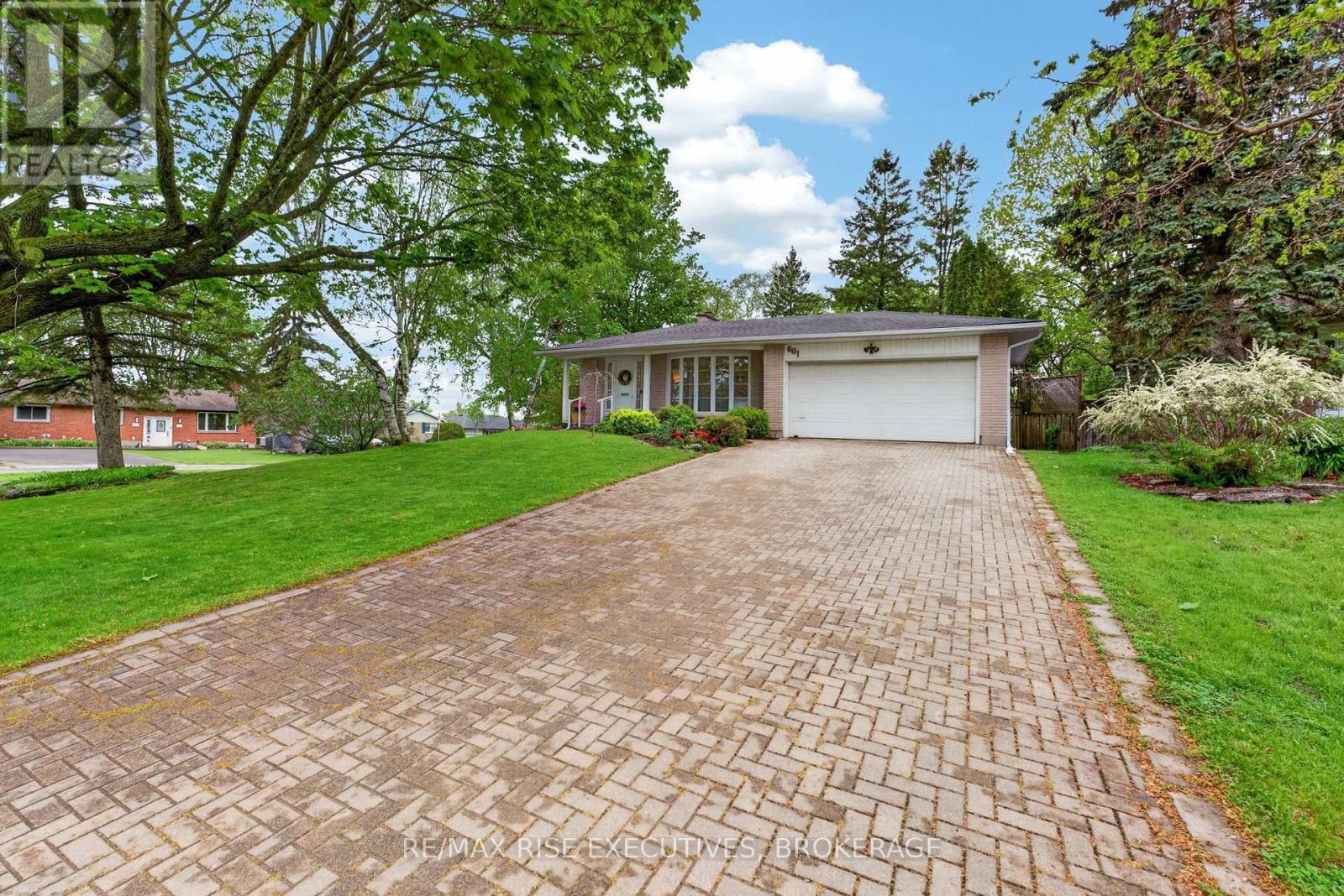 601 PIMLICO PLACE - Image 2