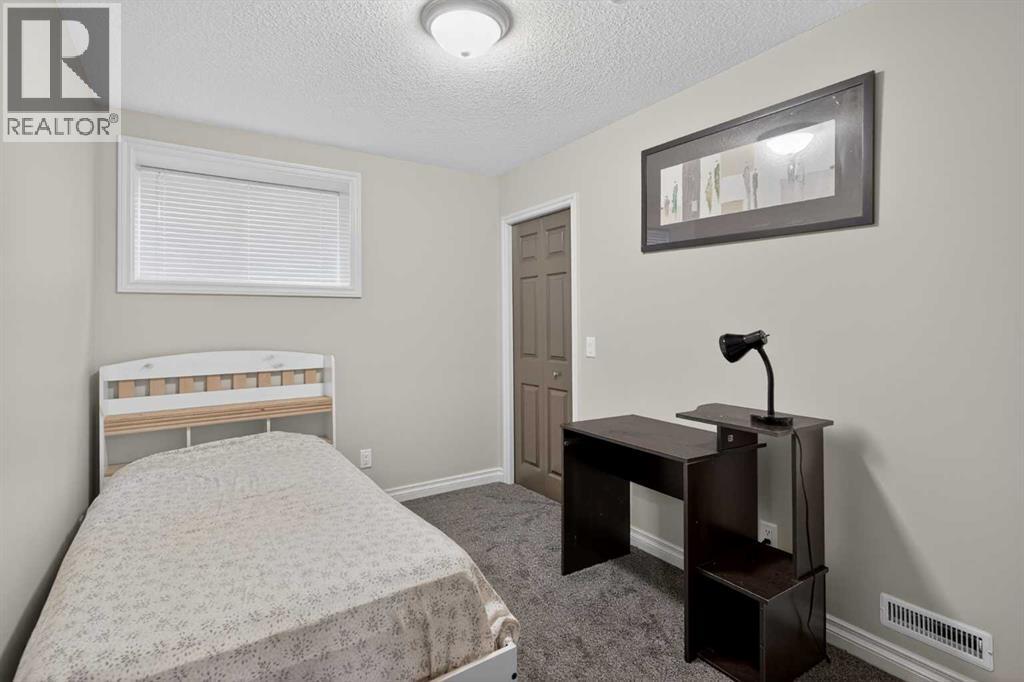 32 Evanspark Circle NW - 32
