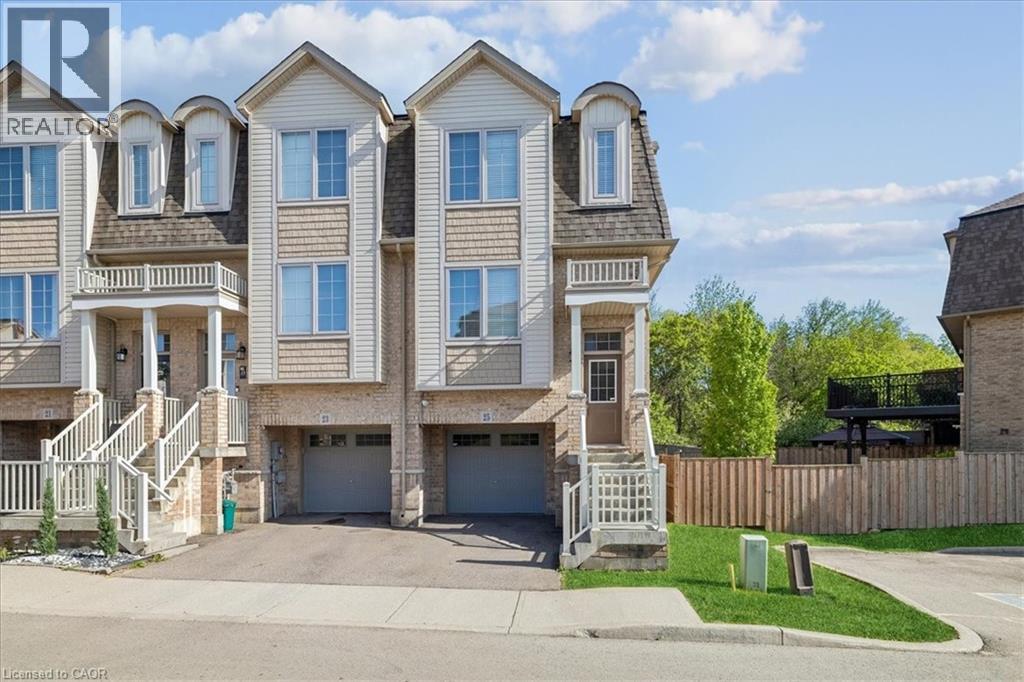 #25 11 STOCKBRIDGE Gardens - 1