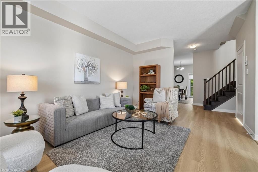 #25 11 STOCKBRIDGE Gardens - 12