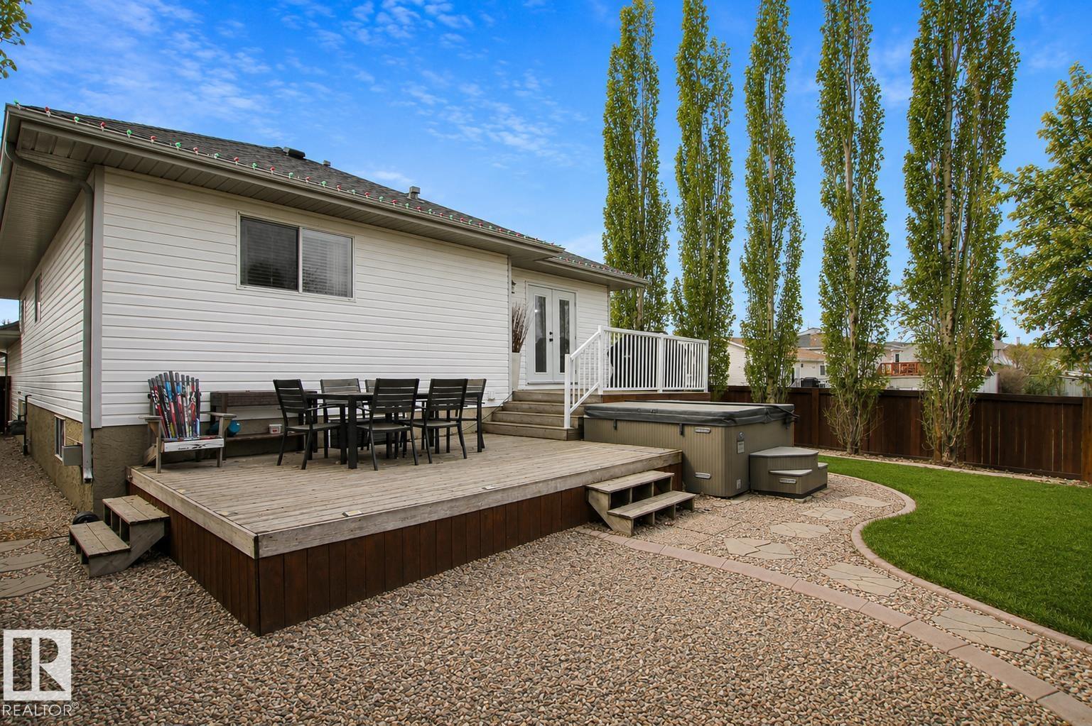 160 REGENCY DR - 37