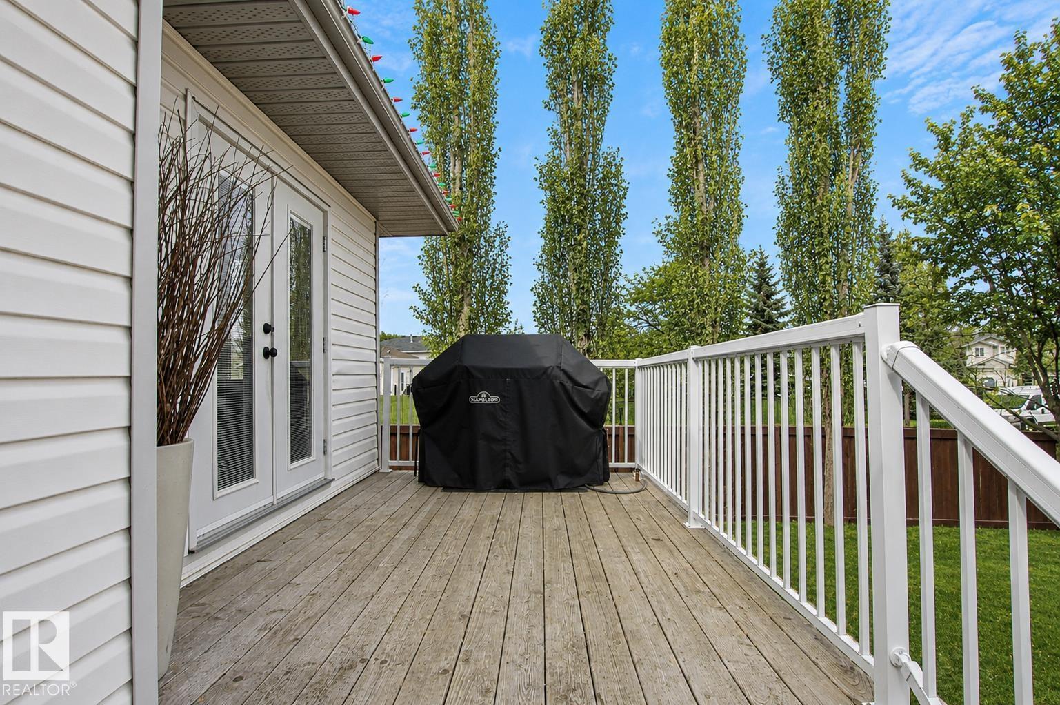 160 REGENCY DR - 39