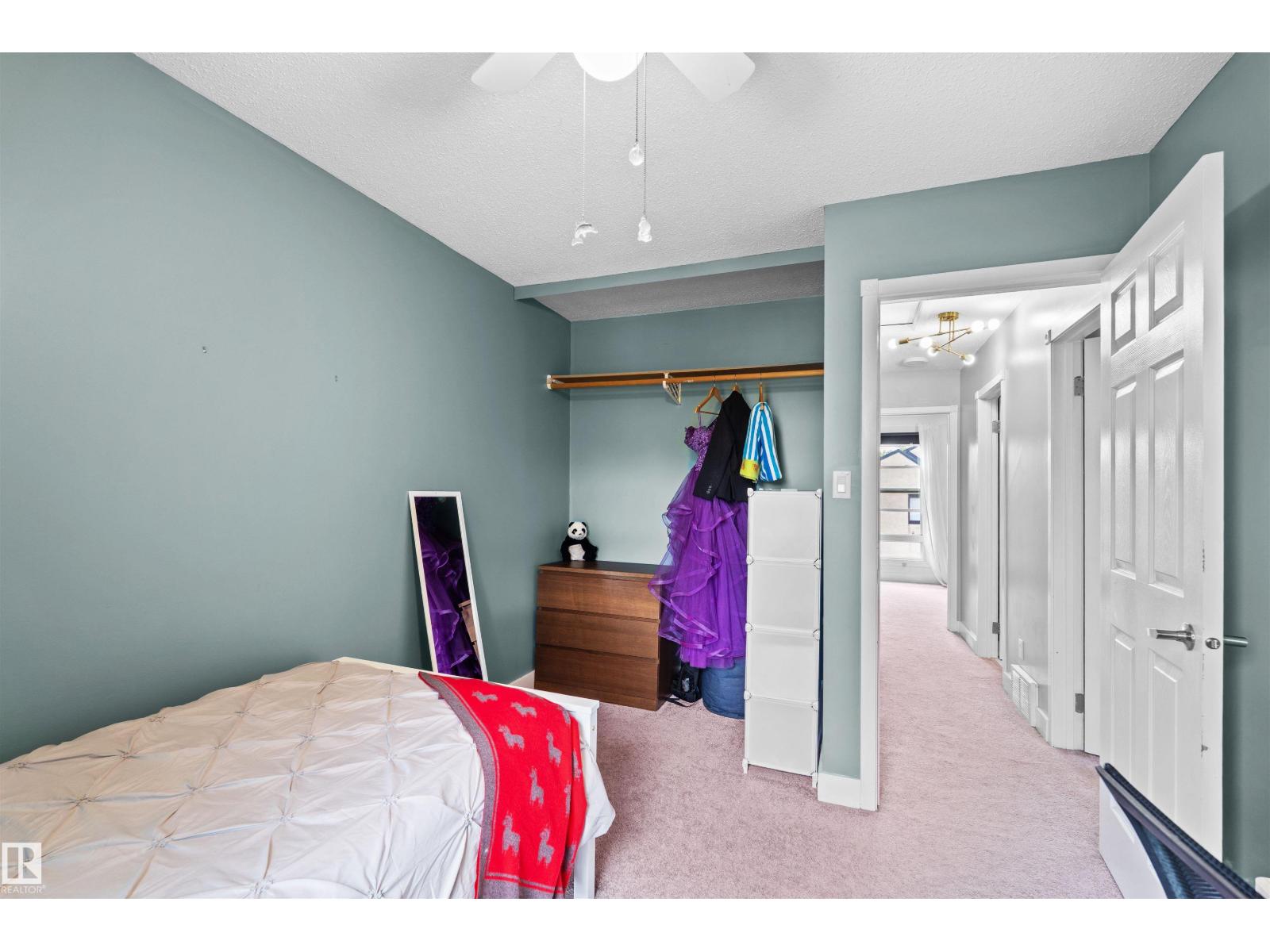 12128 25 AV NW - 15