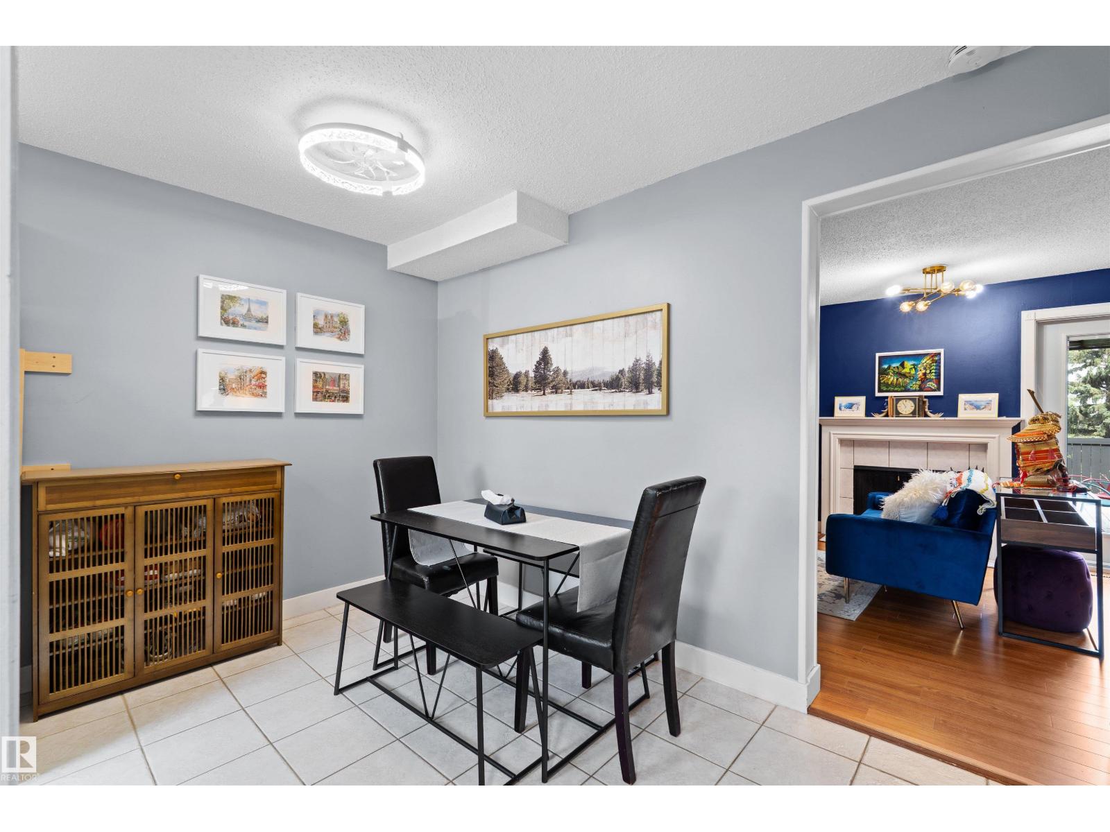 12128 25 AV NW - 6