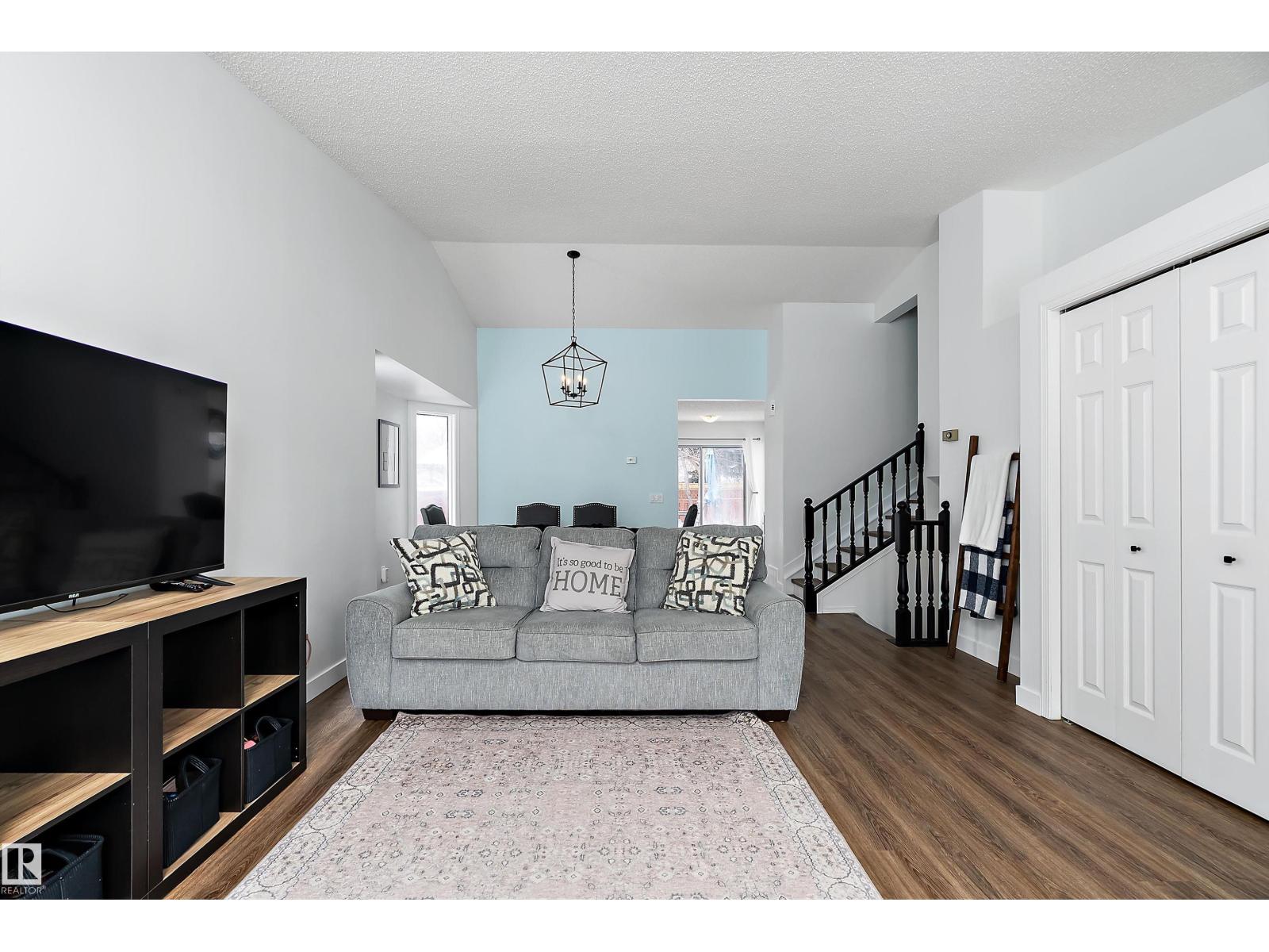 49 DEERBOURNE DR - 8