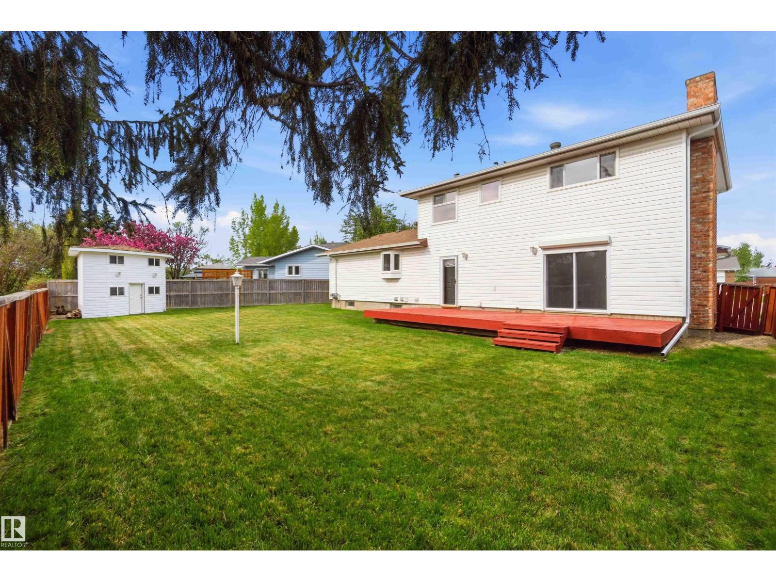 17919 94 AV NW - 55