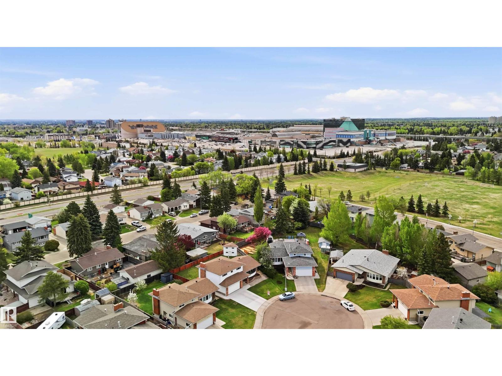17919 94 AV NW - 64