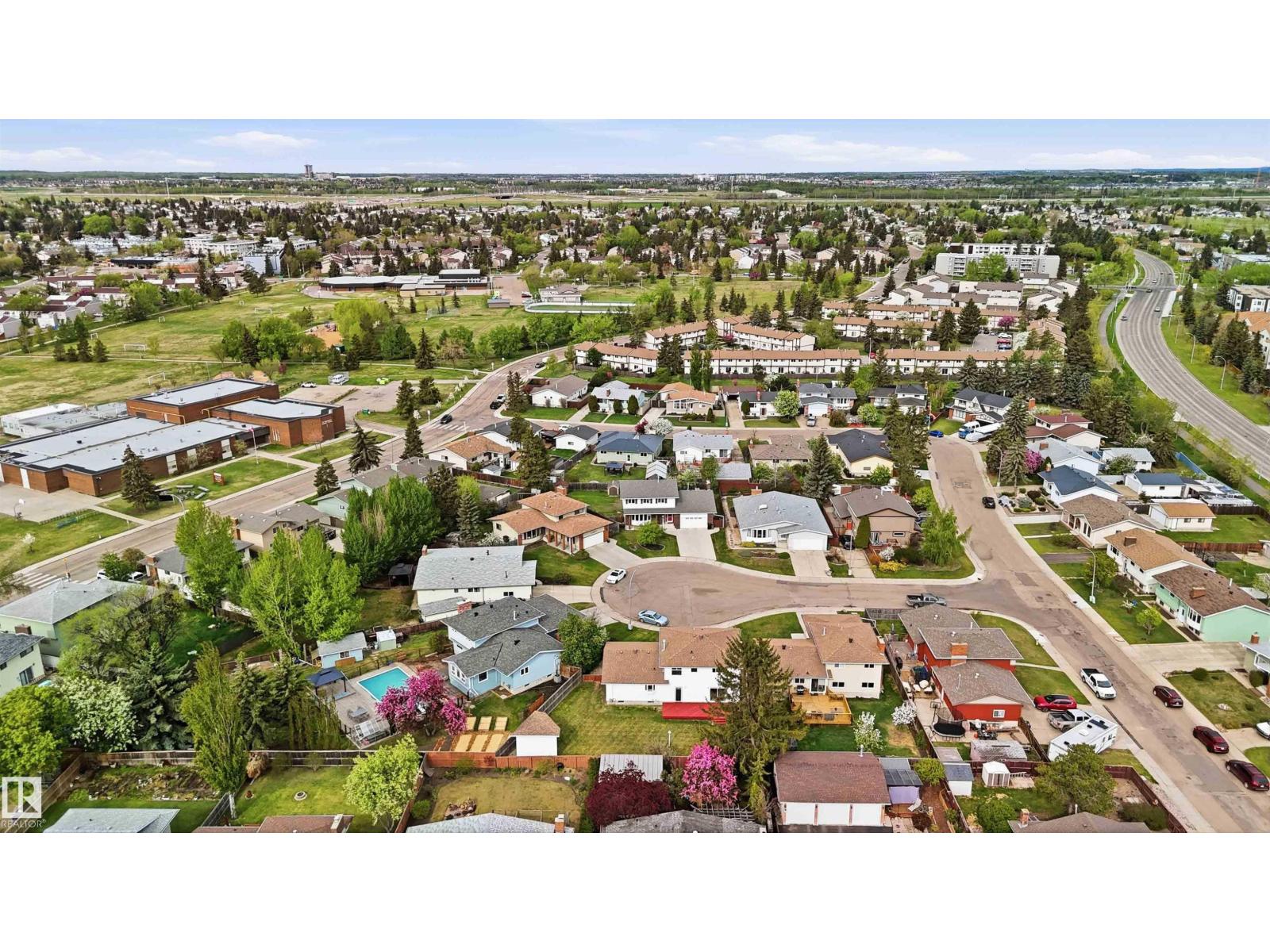17919 94 AV NW - 67