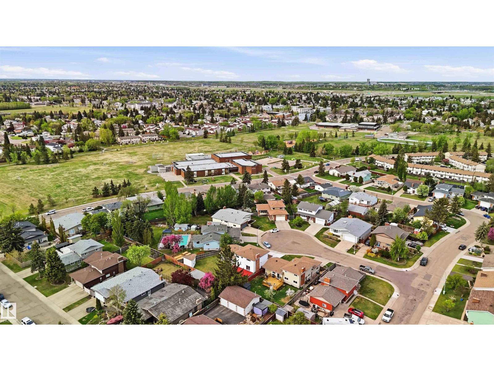 17919 94 AV NW - 68