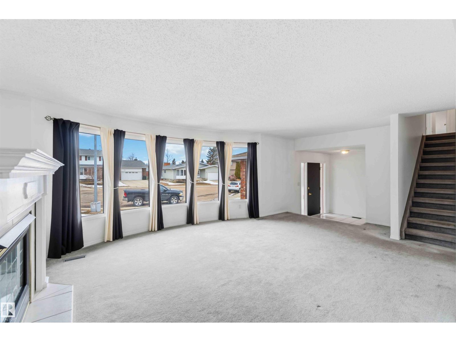 17919 94 AV NW - 9