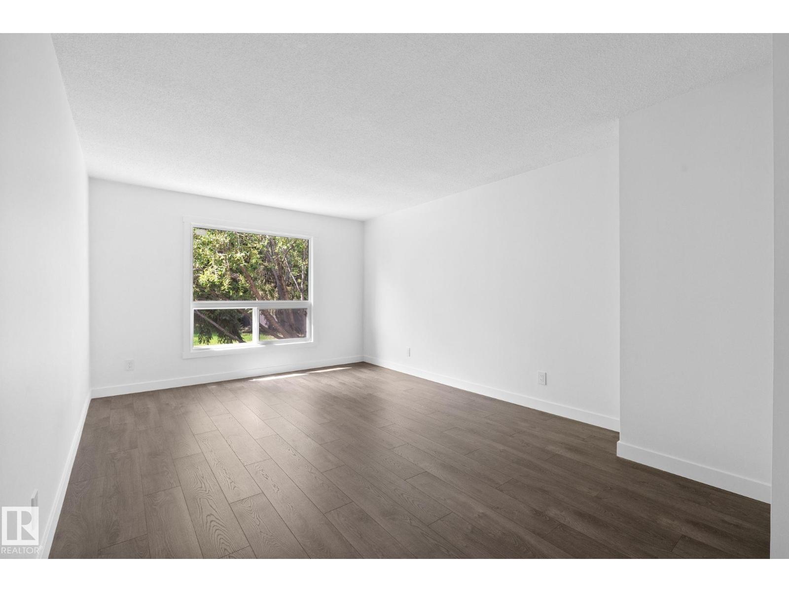 2832 135 AV NW - 11