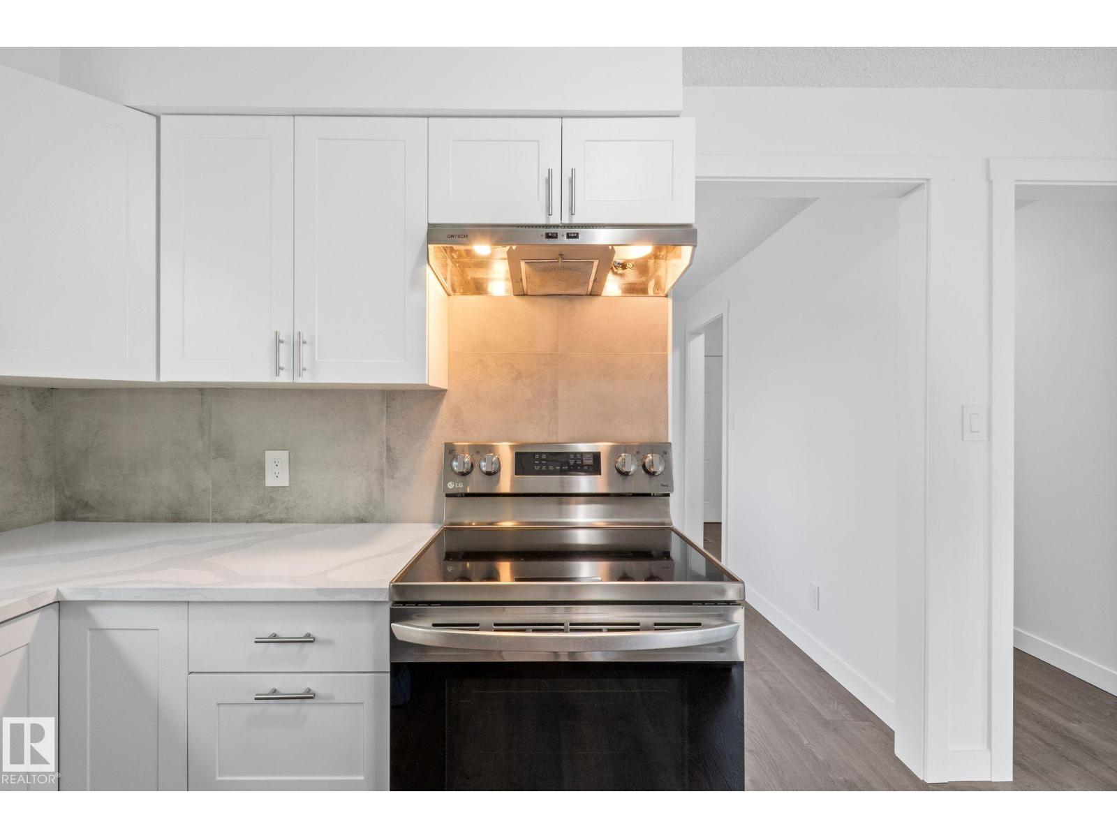 2832 135 AV NW - 27