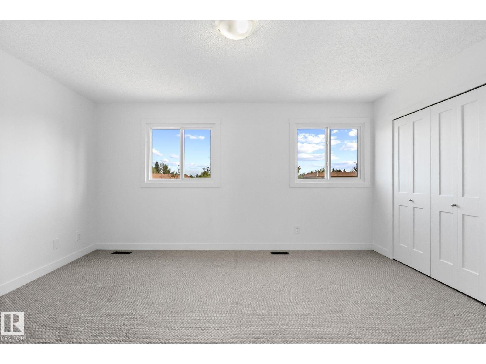 2832 135 AV NW - 51