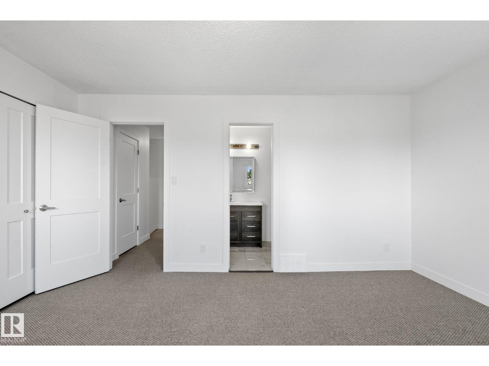2832 135 AV NW - 54