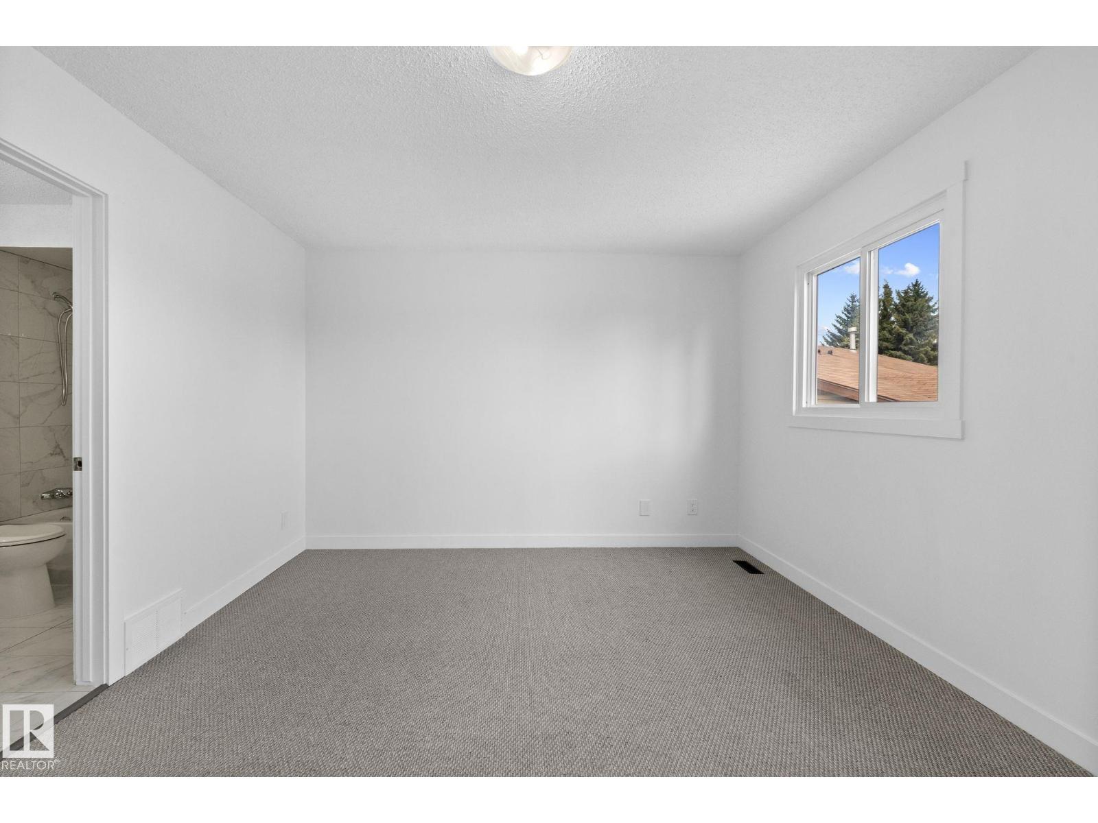 2832 135 AV NW - 55