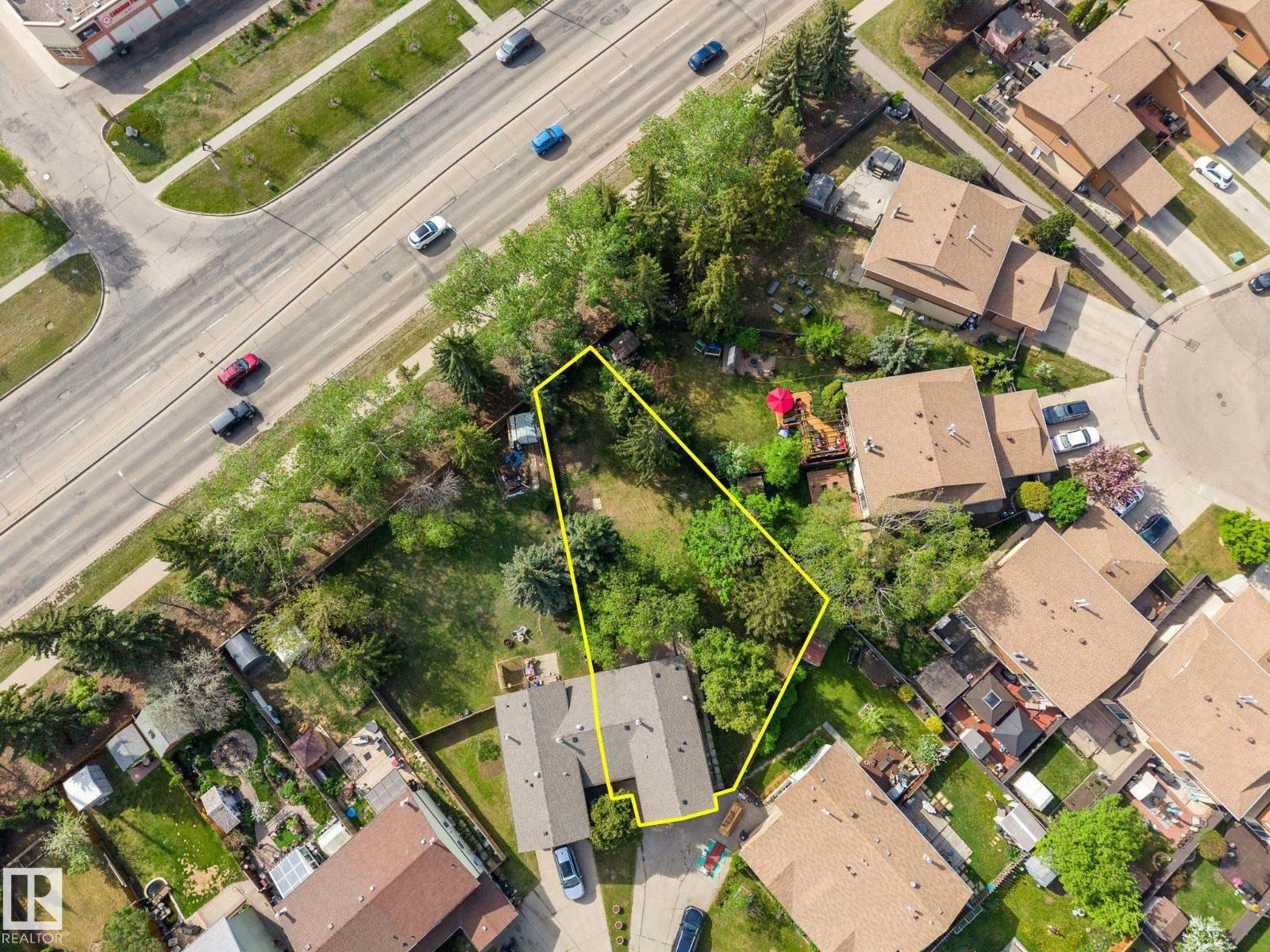 2832 135 AV NW - 67