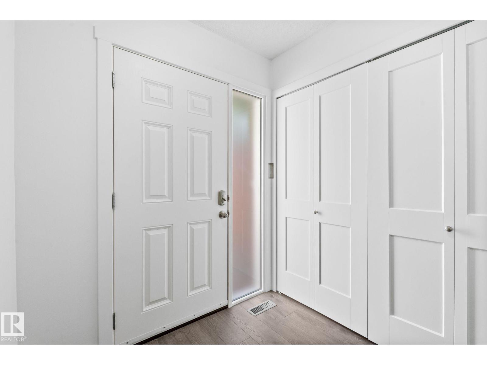 2832 135 AV NW - 7