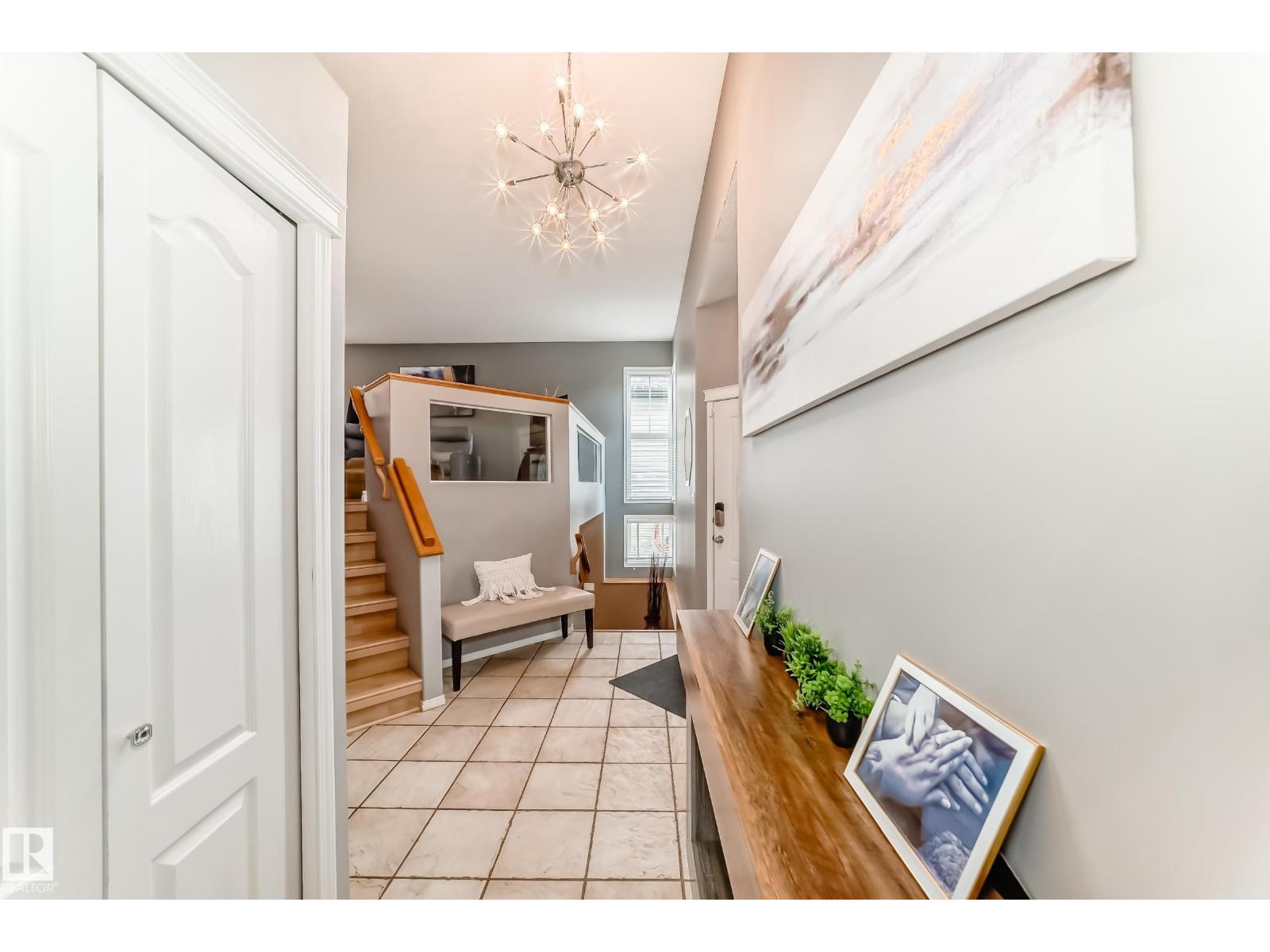 71 RIDGEHAVEN CR - Image 3