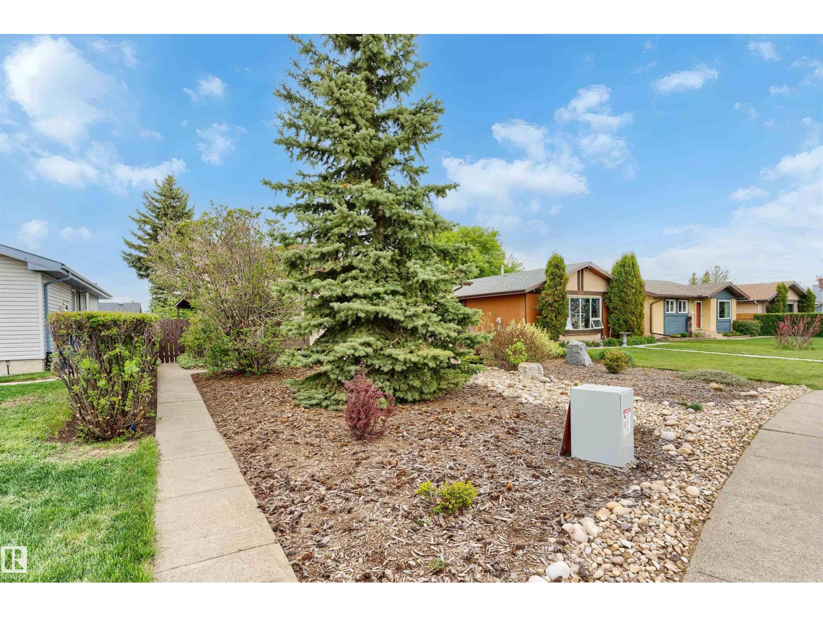 1736 36 ST NW - 4
