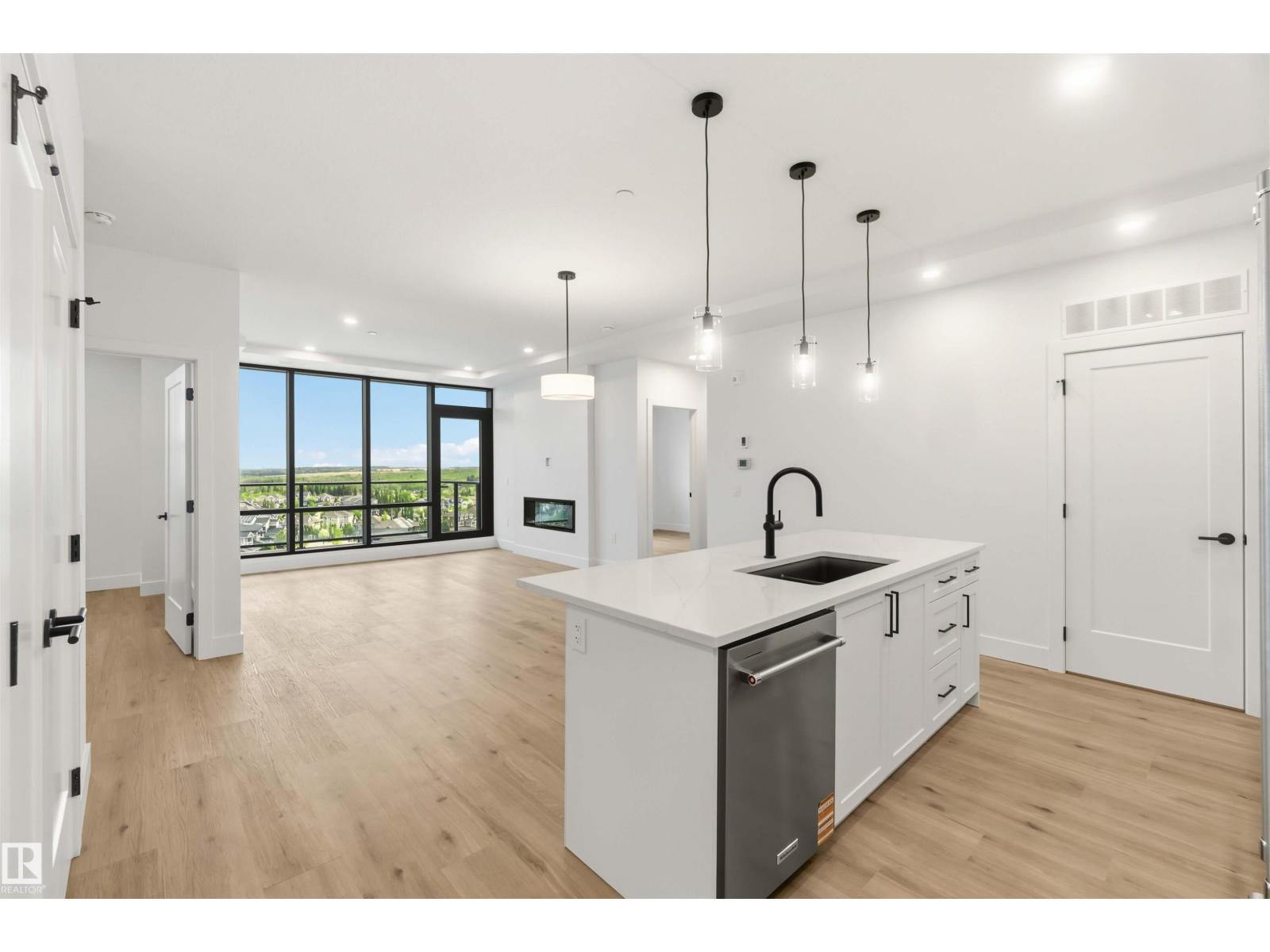 #1020 260 Bellerose DR - 11