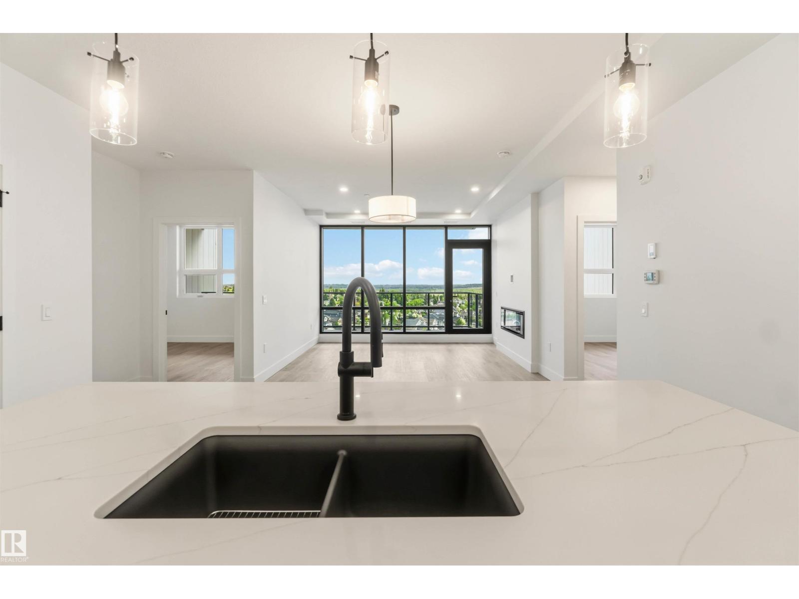 #1020 260 Bellerose DR - 15