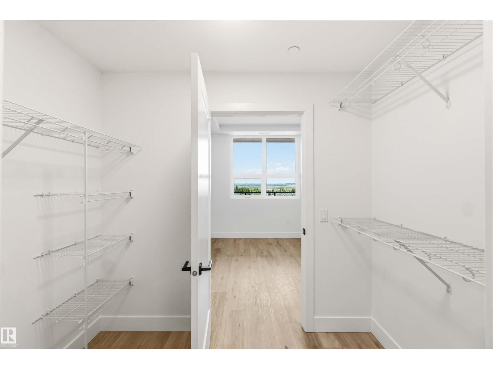 #1020 260 Bellerose DR - 37
