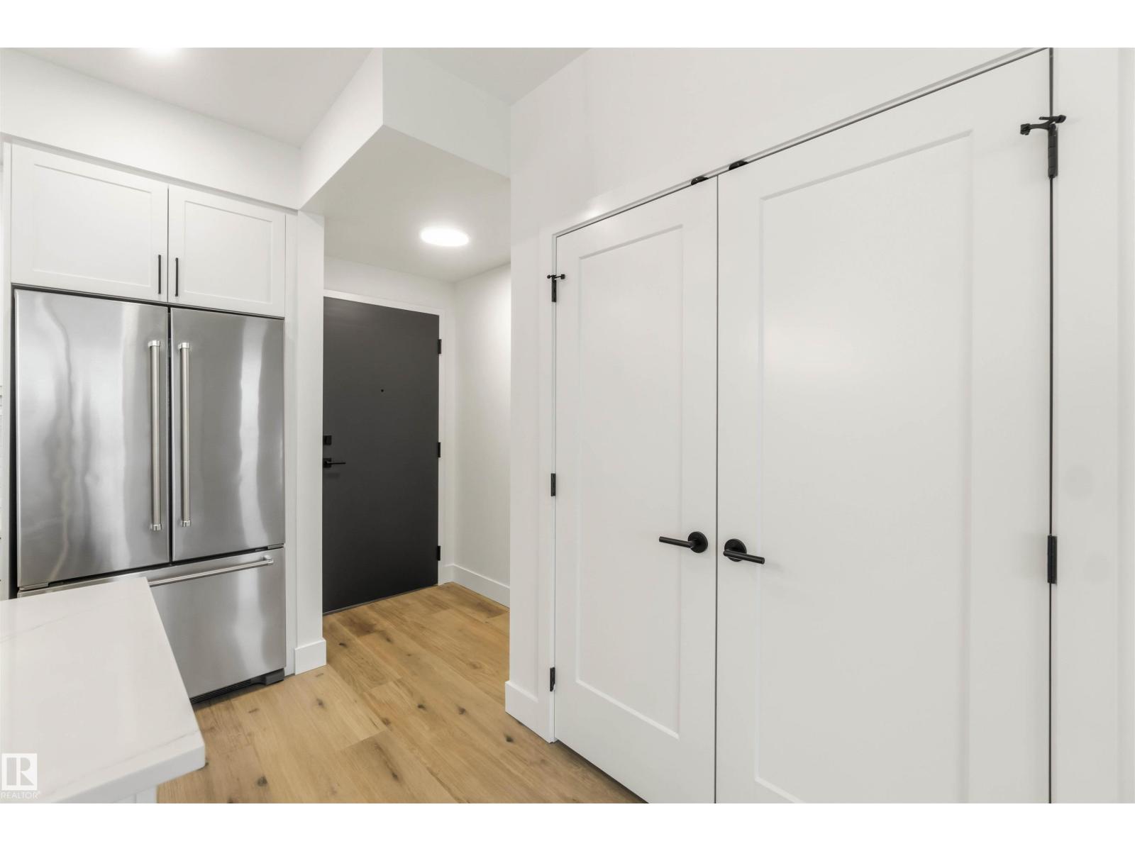 #1020 260 Bellerose DR - 9