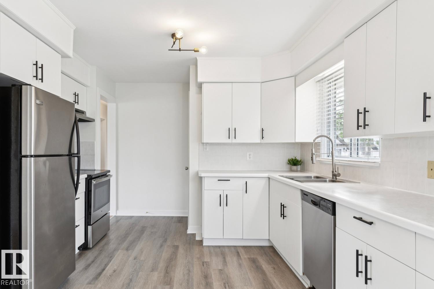 5203 103 AV NW NW - 6