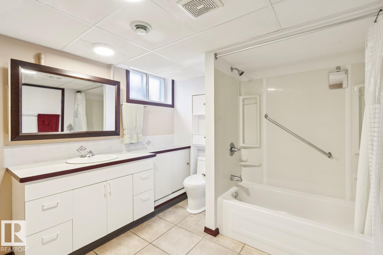5203 103 AV NW NW - 29