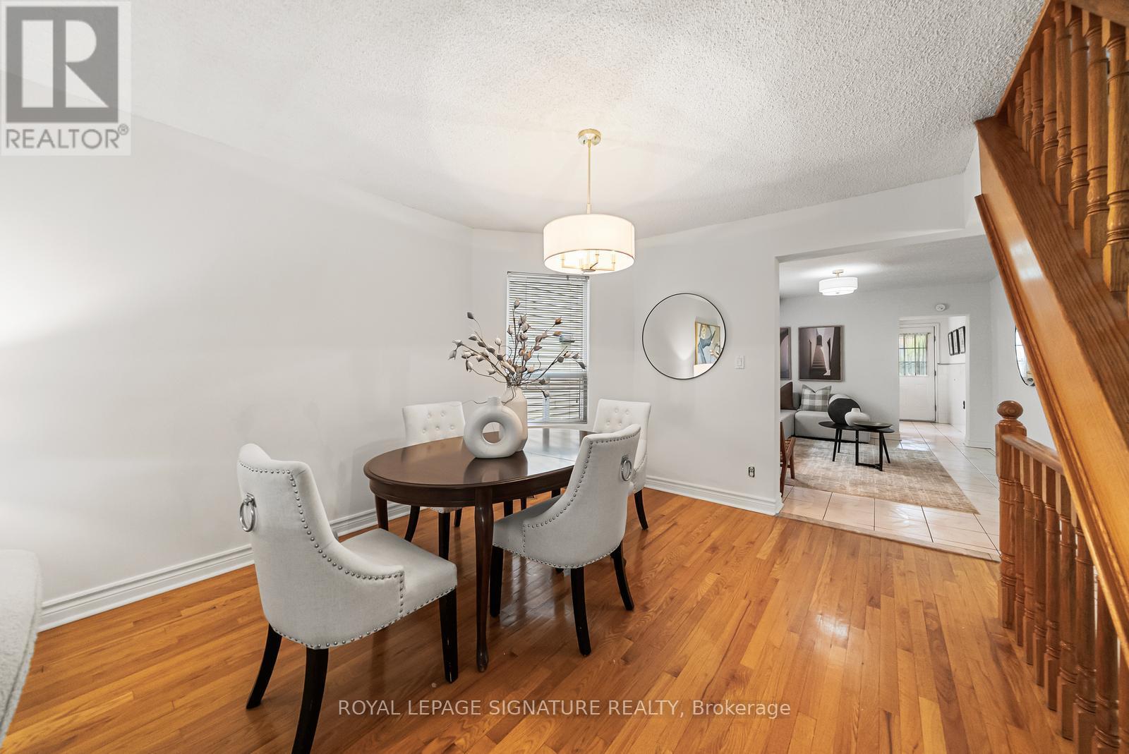 387 BARTLETT AVENUE N - 7