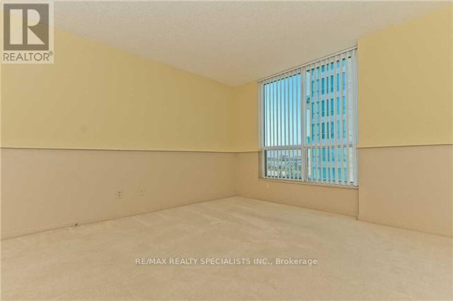 #411 2565 ERIN CENTRE BOULEVARD - 14