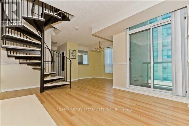 #411 2565 ERIN CENTRE BOULEVARD - 9