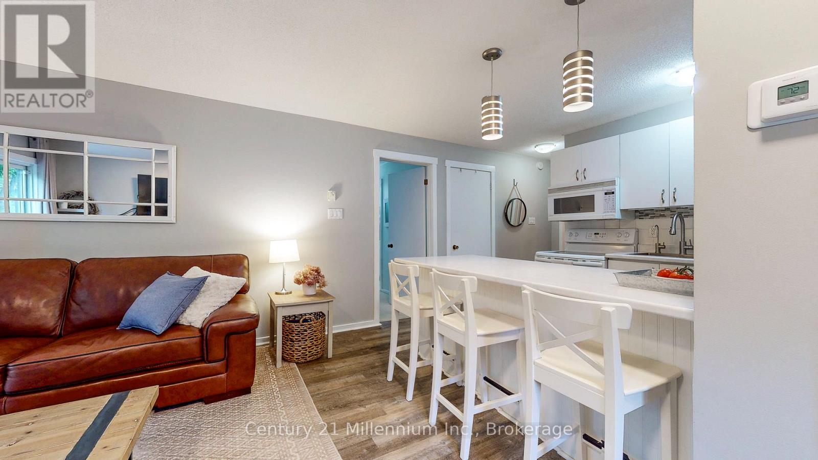 #98 23 DAWSON DRIVE - 13