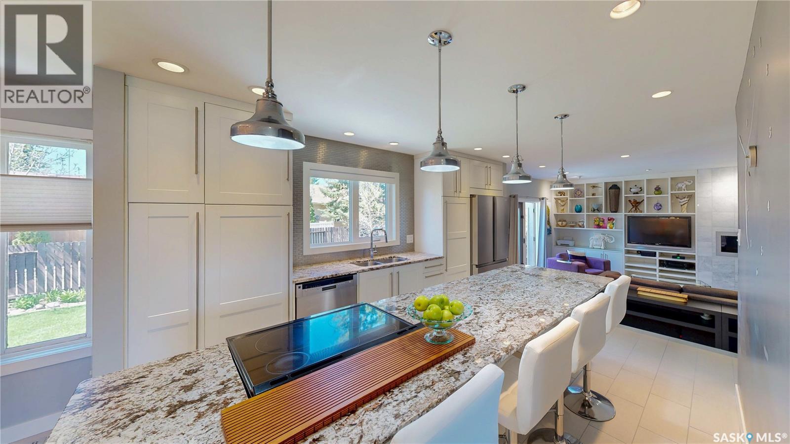 3054 REVES ROAD - 14