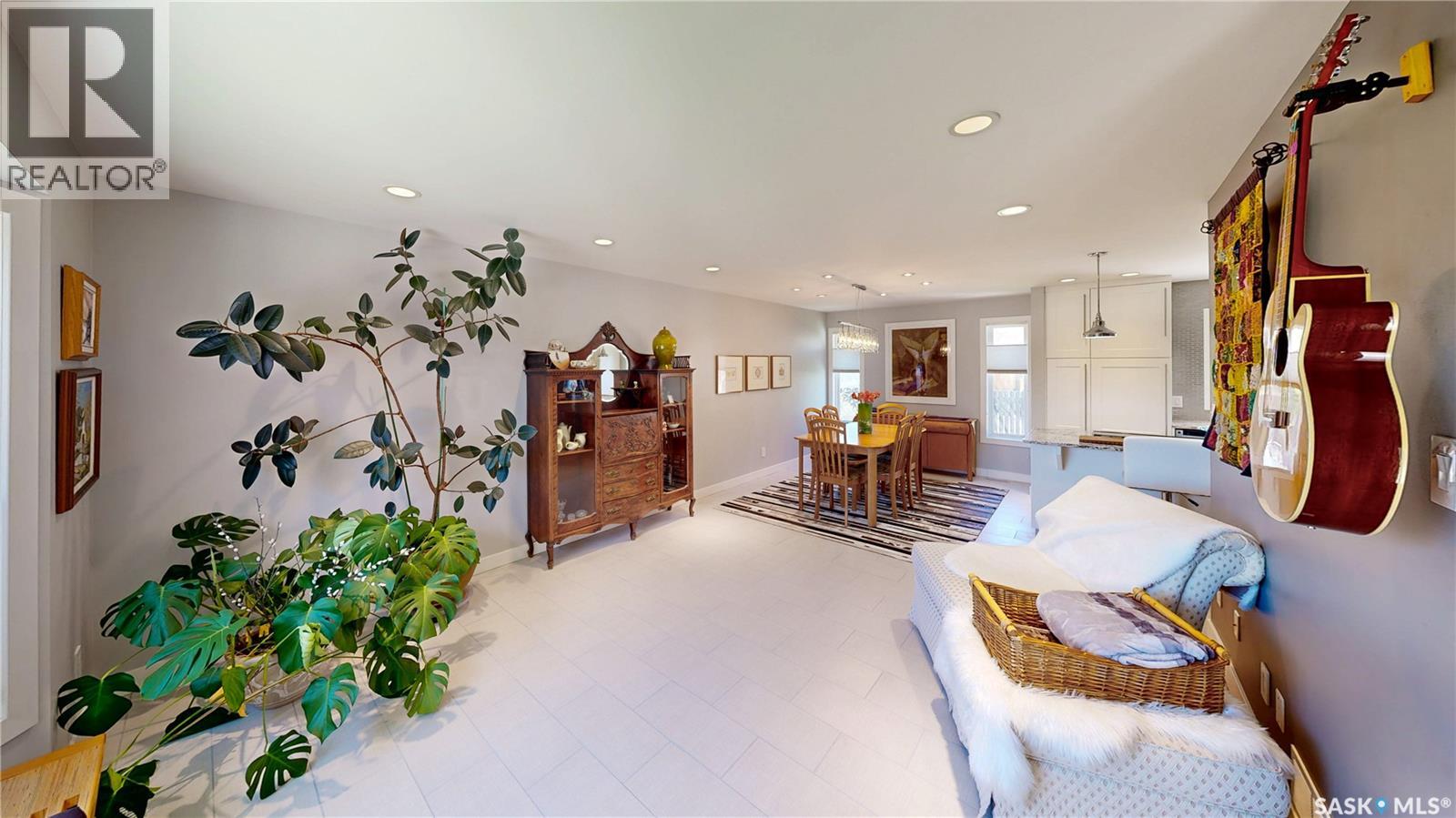 3054 REVES ROAD - 6