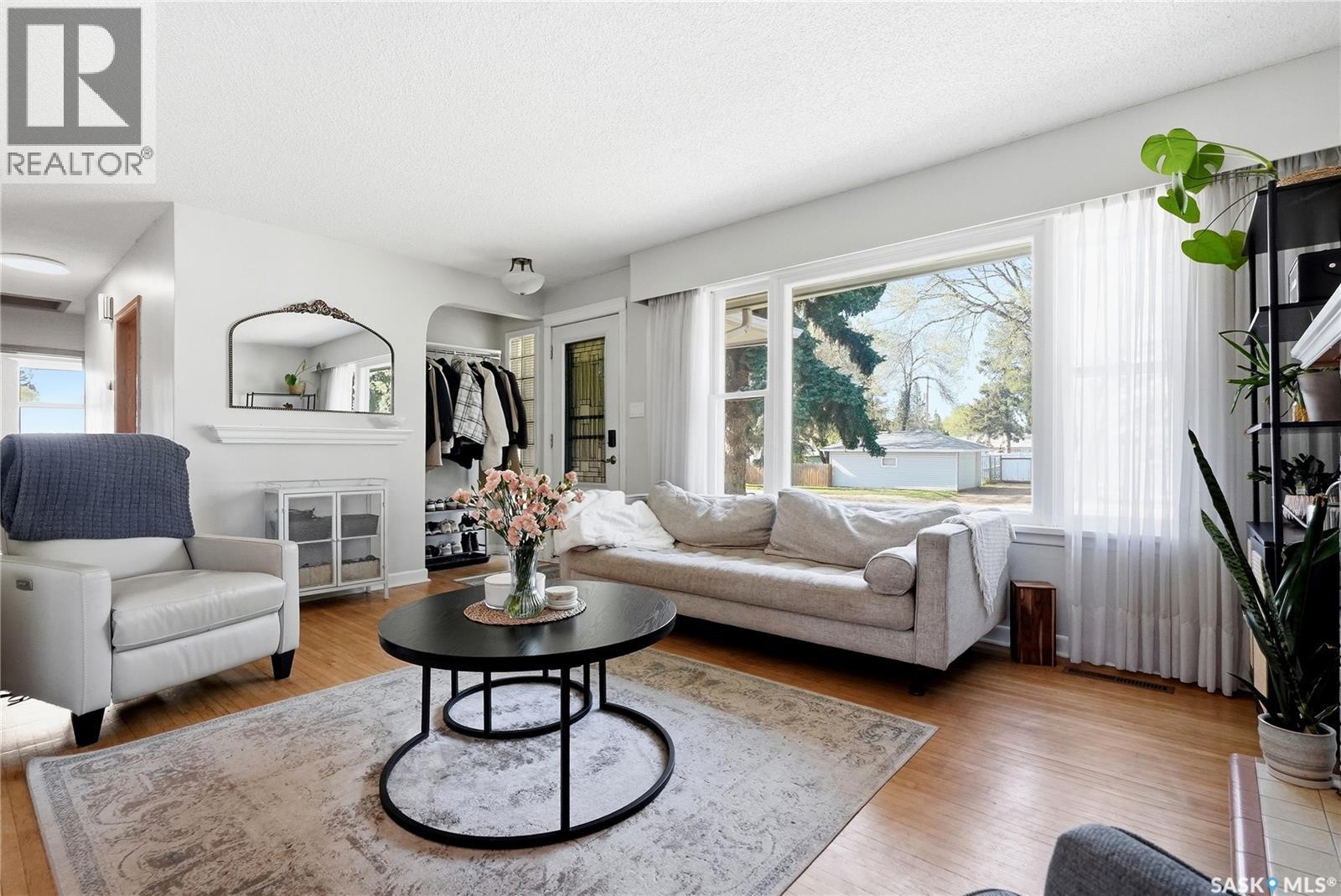 2102 Cumberland AVENUE S - 10